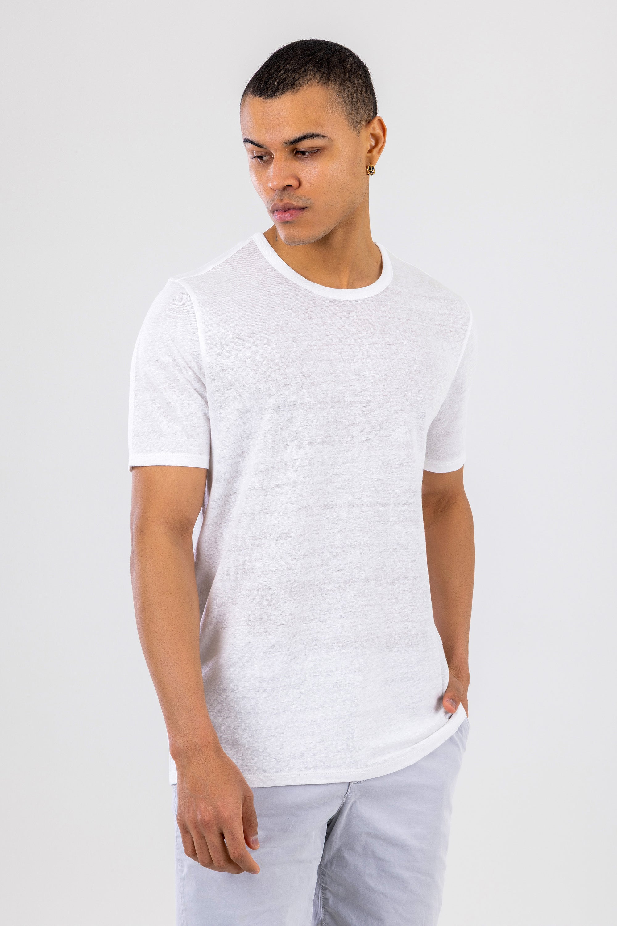 BRAD Soft White Linen T-Shirt