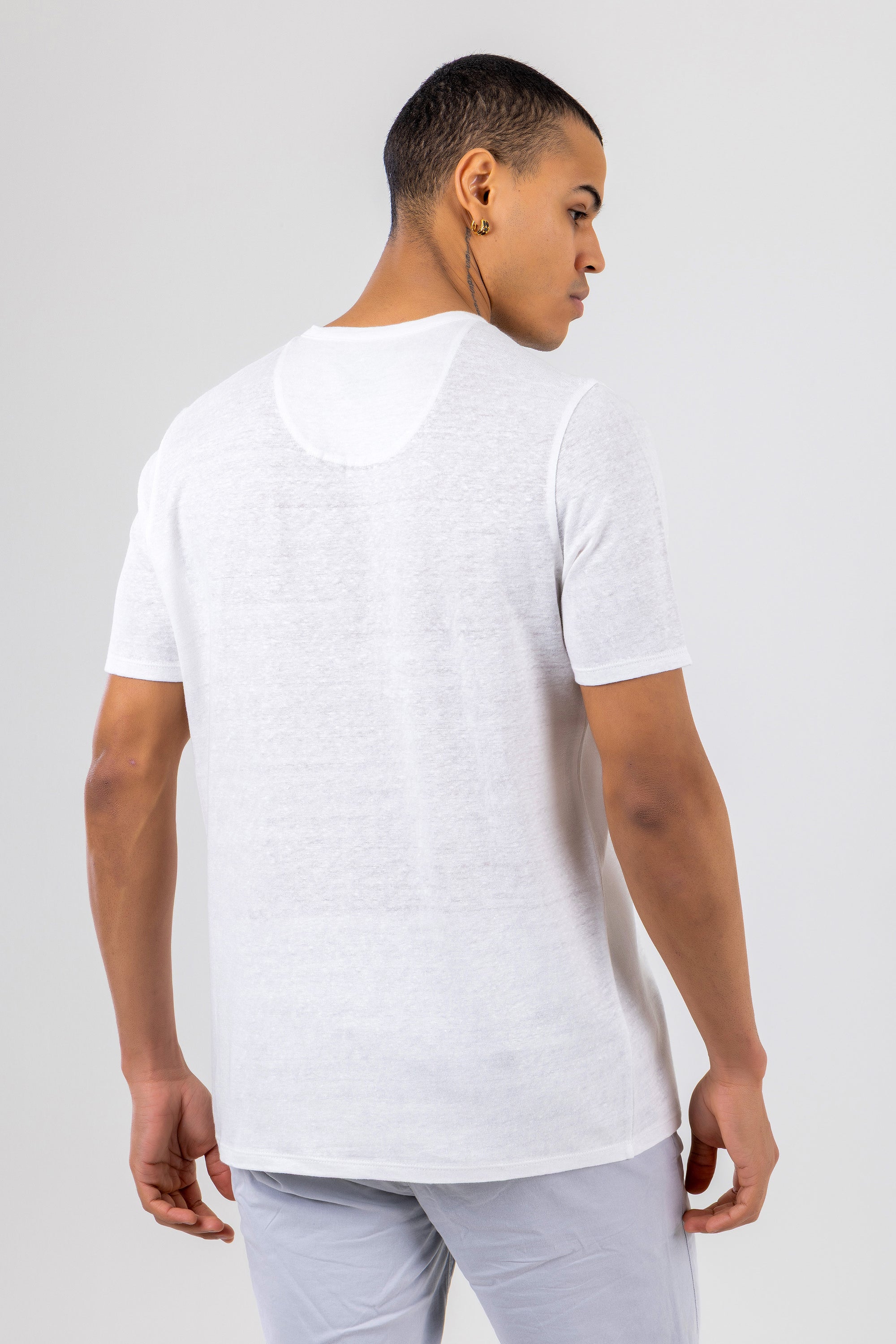 BRAD Soft White Linen T-Shirt