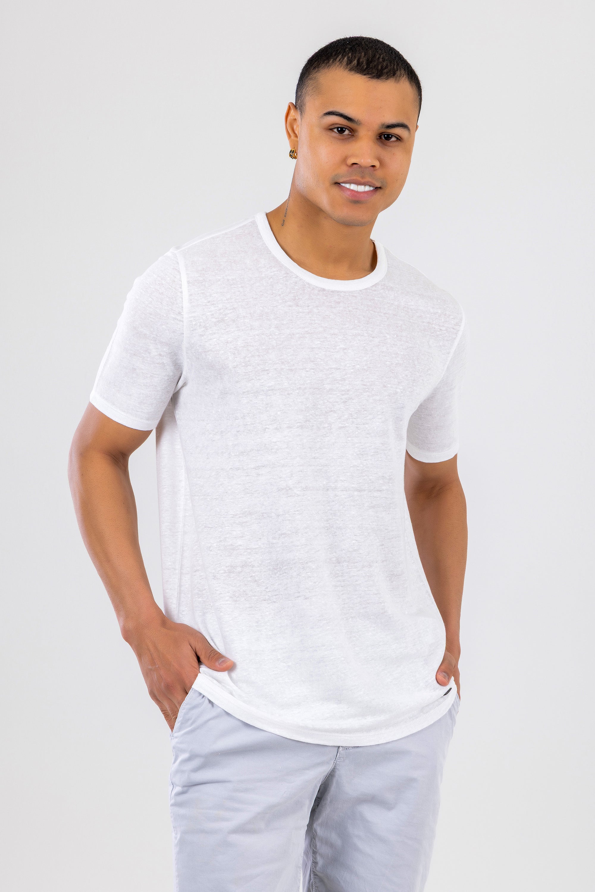 BRAD Soft White Linen T-Shirt